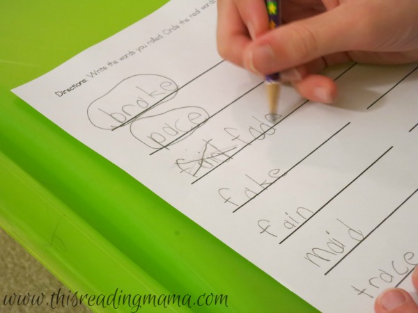spelling strategies with long vowels - does it look right