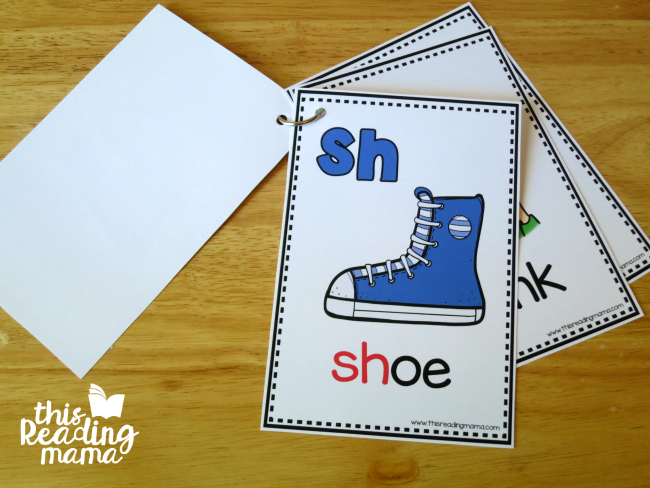 Smaller Beginning Digraph Cards - hole punch and make a flip book